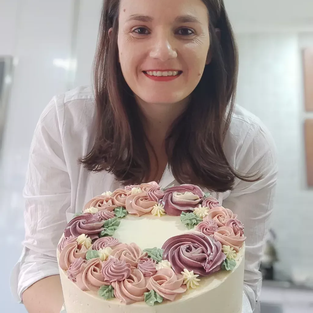 Italian Meringue Buttercream Decorating Cake Workshop